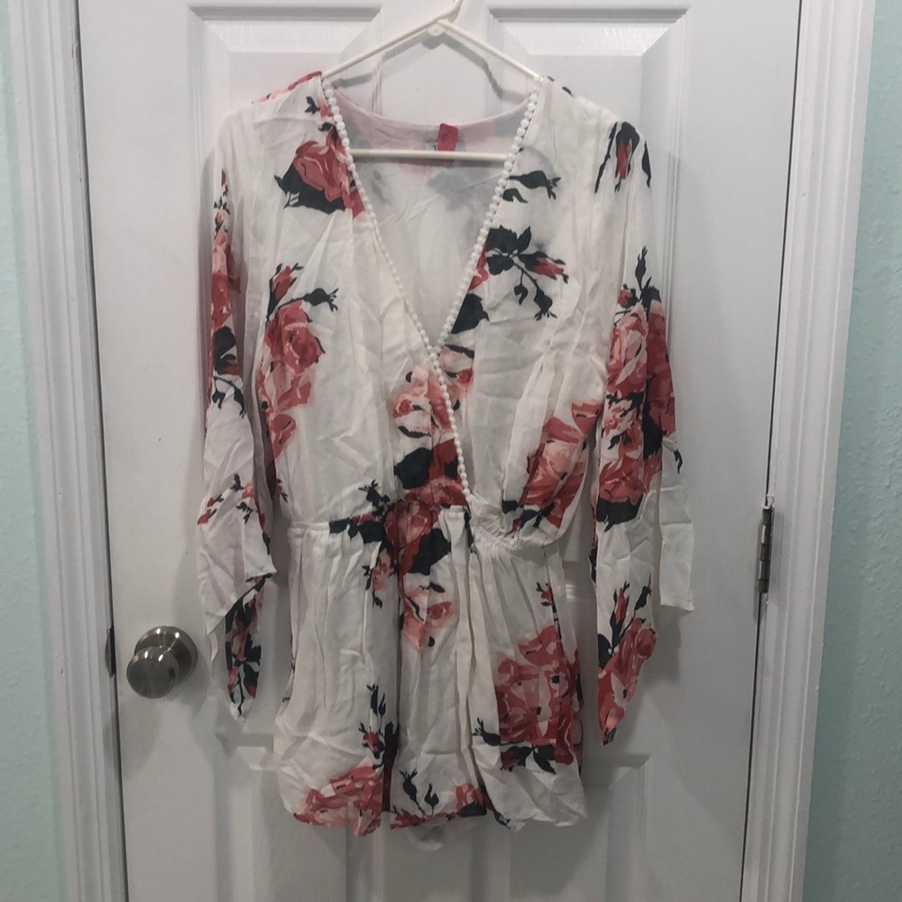 Pretty floral romper